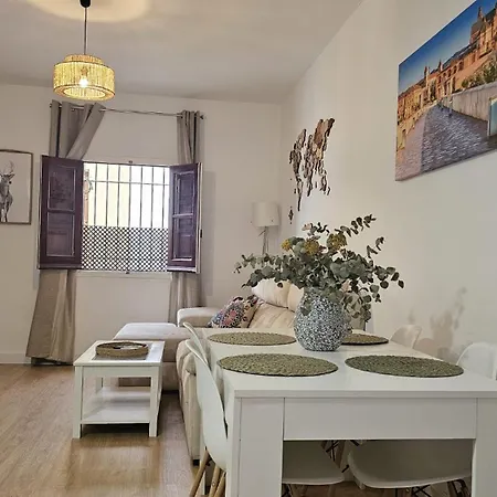 Menina Santa Ana Córdoba